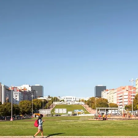 Stupendo-one Concept-center-air Conditioning-free Park Apartment